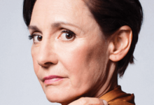 Laurie Metcalf Net Worth